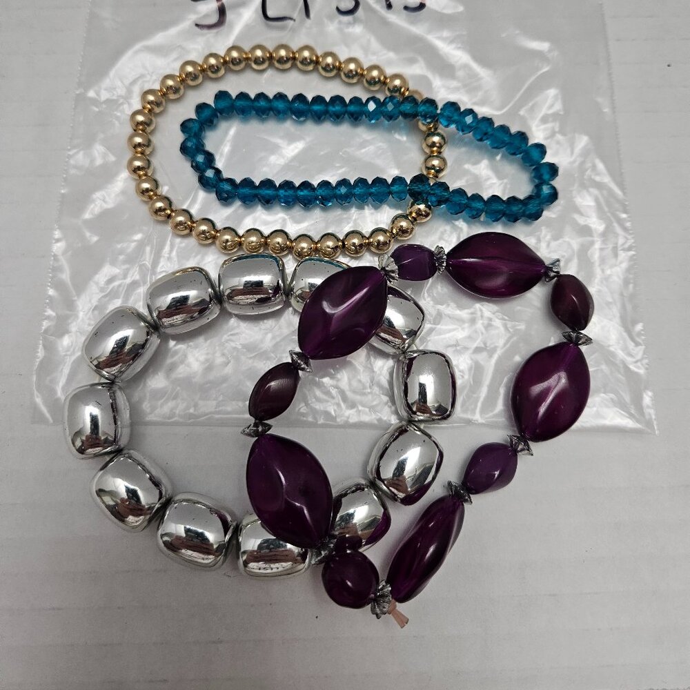 4 VARYING COLOR STRETCHY BRACELETS